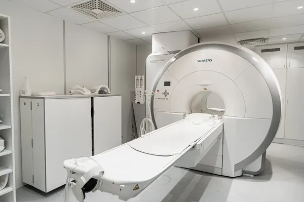 МРТ Siemens MAGNETOM ESSENZA